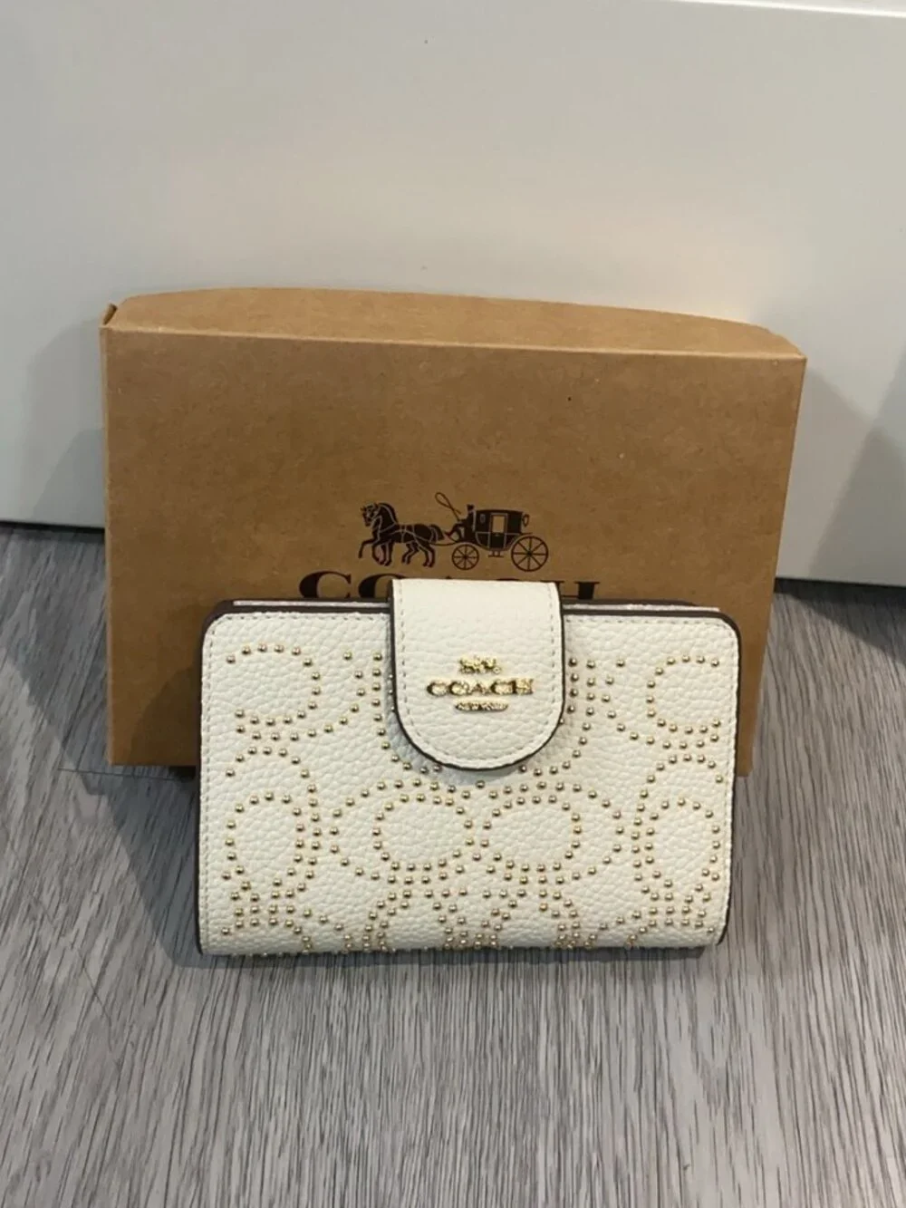 Cream White Coach Bi-Fold Wallet Gold Studded Signature